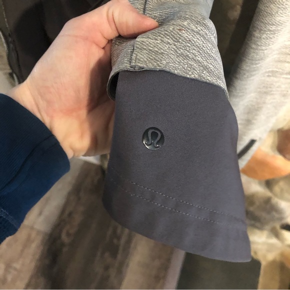 Lululemon Bust a Move Jacket - Picture 10 of 10